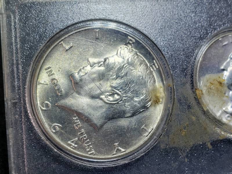 lot 7 image: 1964 Uncirculated Silver Set - Highest Grade