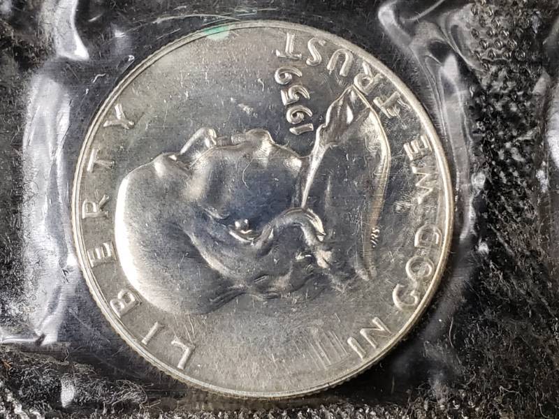 lot 35 image: 1959 Uncirculated Mint Set Silver Franklin, Silver Washington, Silver Roosevelt, Jefferson, Lincoln