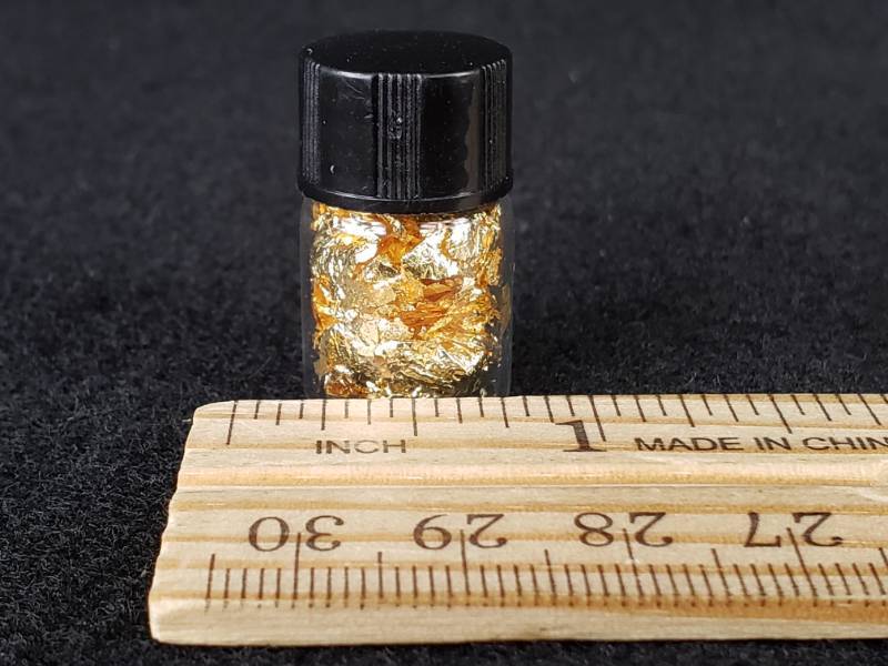 lot 62 image: Vial of Pure Gold Flakes