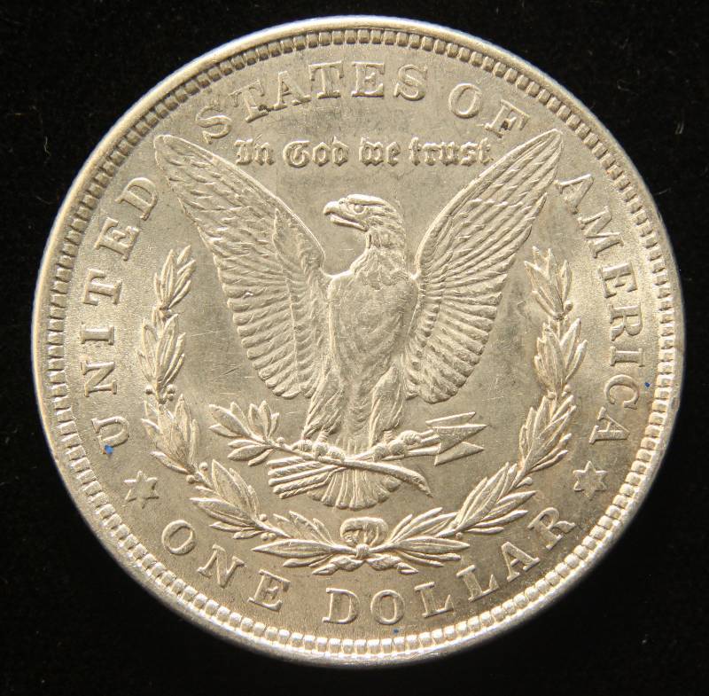 lot 40 image: UNCIRCULATED 1921 MORGAN SILVER DOLLAR