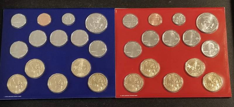 lot 10-A image: 2013 P & D UNCIRCULATED US MINT SET 28 COINS
