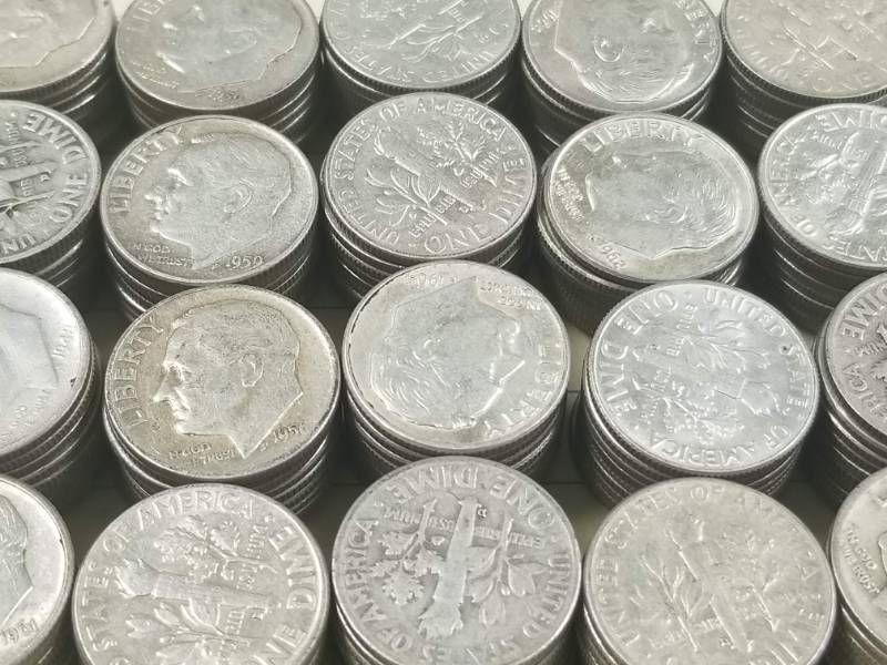lot 08-A image: GROUP OF 200 US 90% SILVER DIMES
