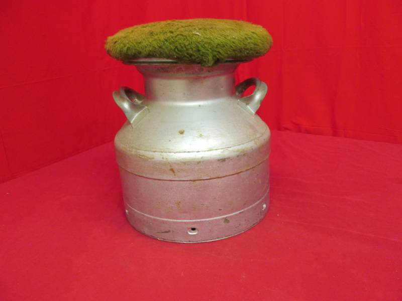 lot 2 image: vintage milk can
