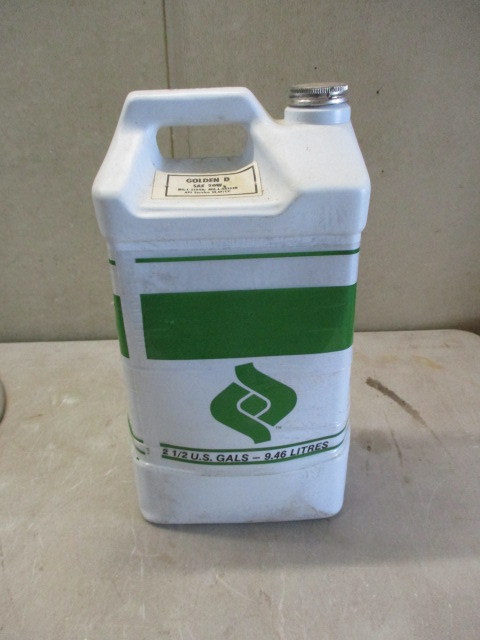 New 2 12 Gallon of SAE20W Oil