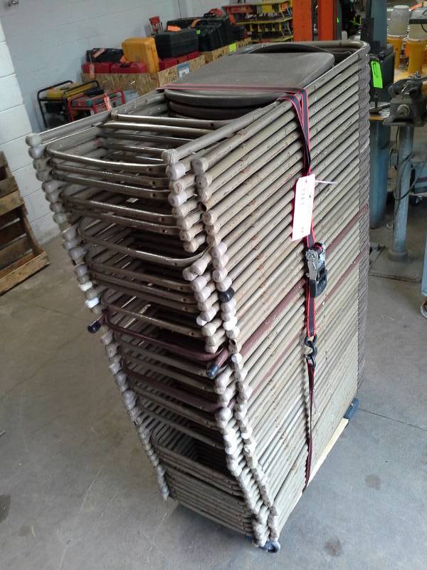 lot 213 image: Lot of (50) Samsonite Metal Folding Chairs with Plastic Seats and Backs