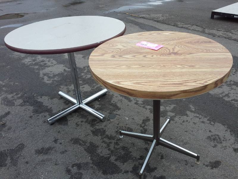 lot 230 image: Lot of (2) Round Conference Tables