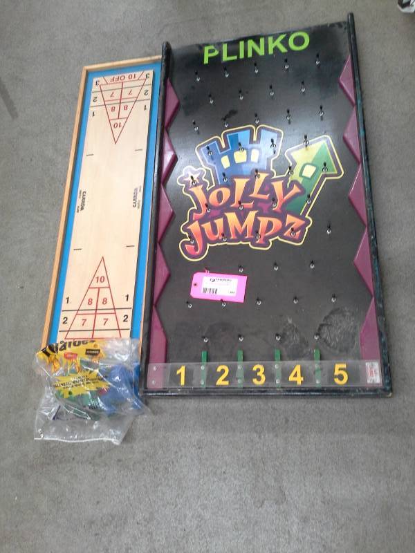 lot 300 image: Jolly Jumpz Plinko Game