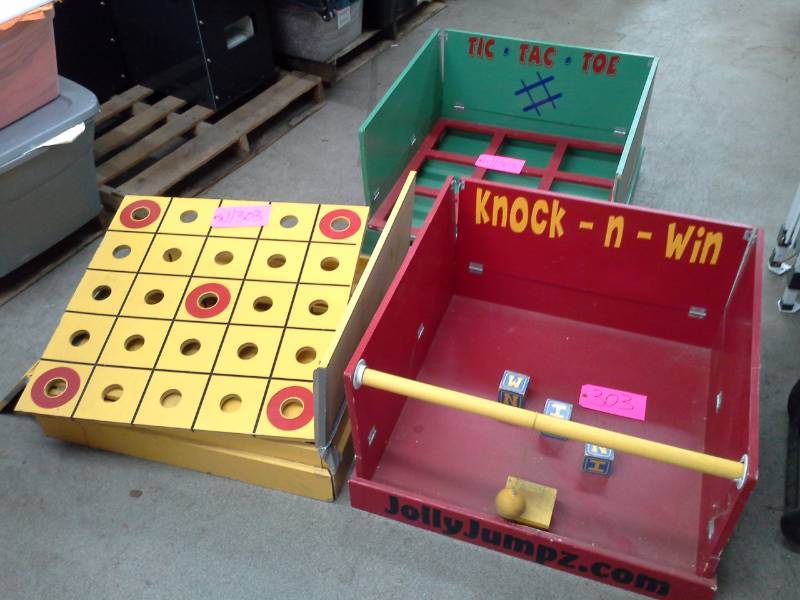 lot 303 image: Jolly Jumpz Knock-n-Win Game, Tic-Tac-Toe Game, Krazy Ball Game