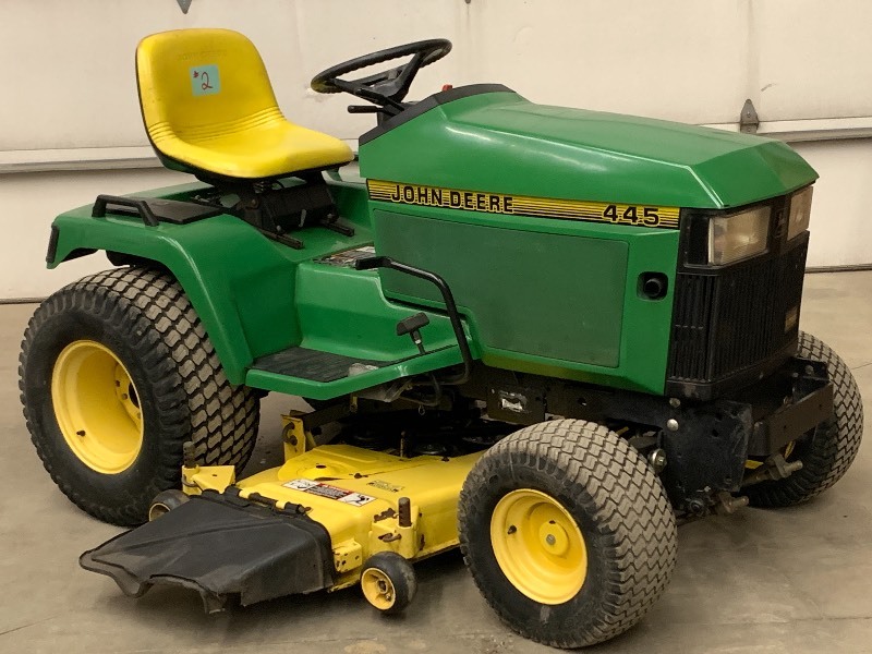 John Deere 445 Lawn Tractor John Deere Lawn Equipment K Bid