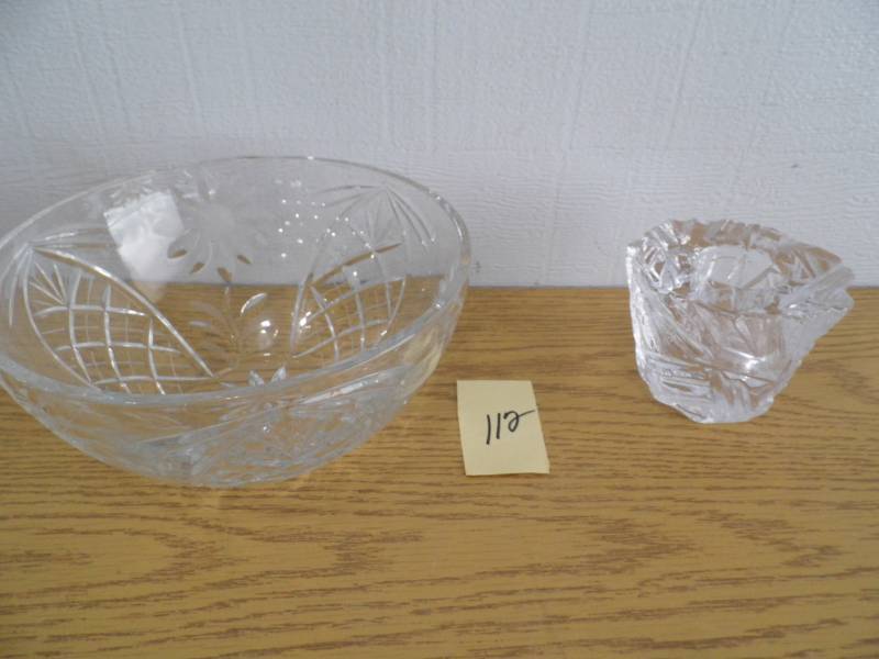 lot 112 image: Bowl - Candle Holder