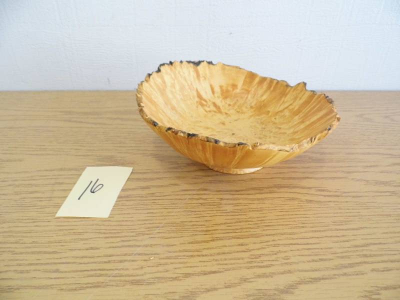 lot 16 image: Kurt Anderson Box Elder Bowl