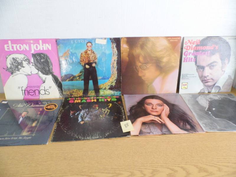 lot 88 image: Vintage Albums