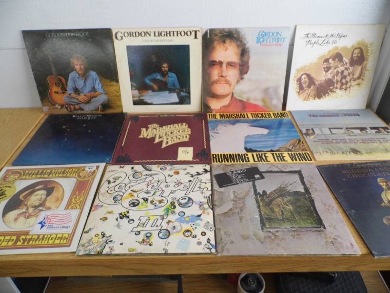 lot 96 image: Vintage Albums