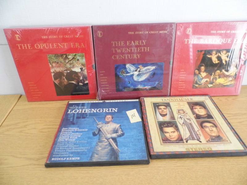 lot 101 image: Boxed Sets of Vintage Albums