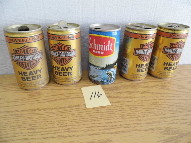 lot 116 image: Harley Davidson - Schmidt Beer Cans