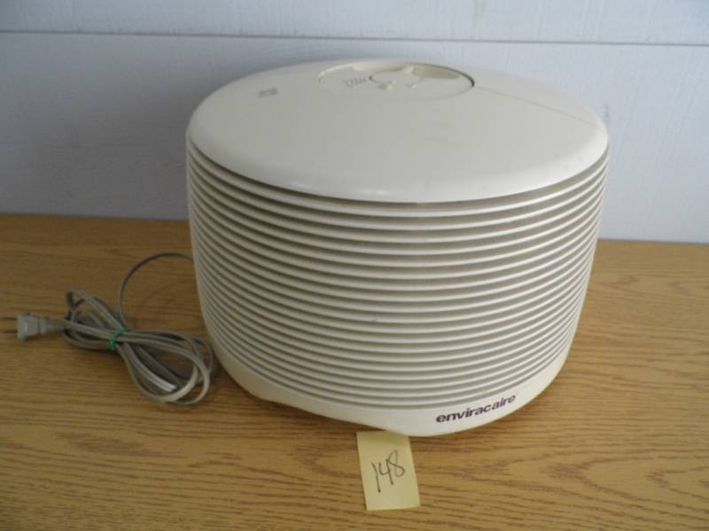lot 148 image: Envirocare Room Air Cleaner