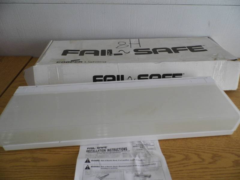 lot 151 image: Cooper Lighting Fail Safe Fixture