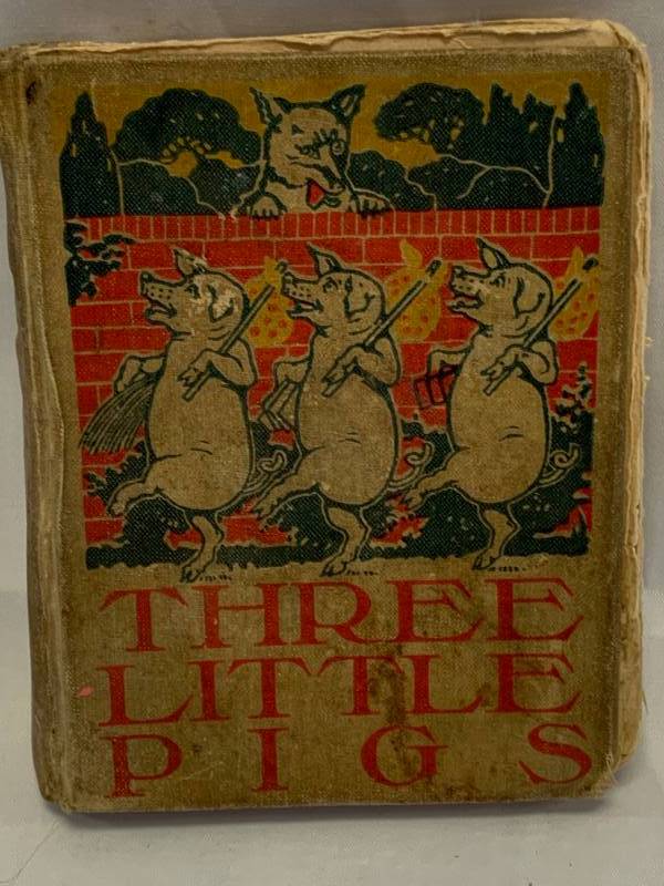 lot 15 image: Three Little Pigs Copyright 1904