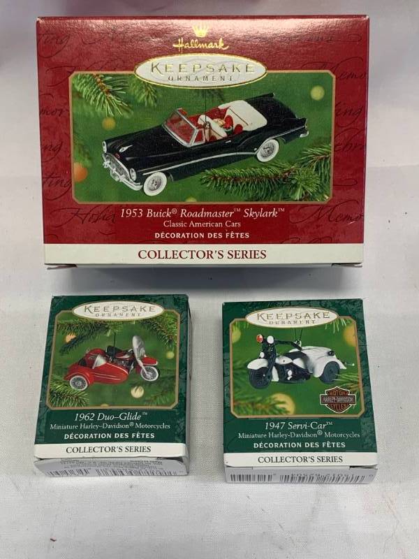 lot 40 image: 2 Harley Davidson & 1953 Skylark Ornaments