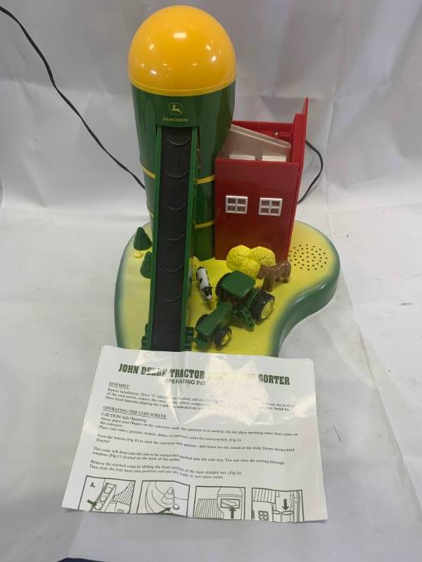 lot 50 image: Electric John Deere Coin Sorter
