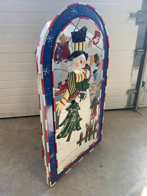 lot 53 image: Christmas Metal Art 36 Tall