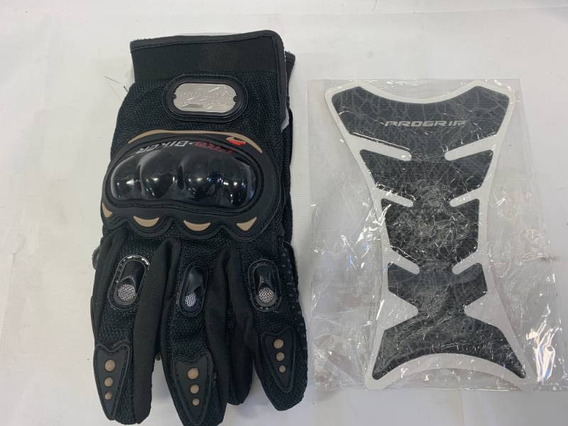 lot 66 image: New Motorcycle Gloves XL & Tank Protector