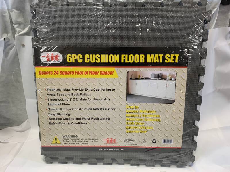lot 69 image: 6pc Shop Gym Garage Floor Mat Set
