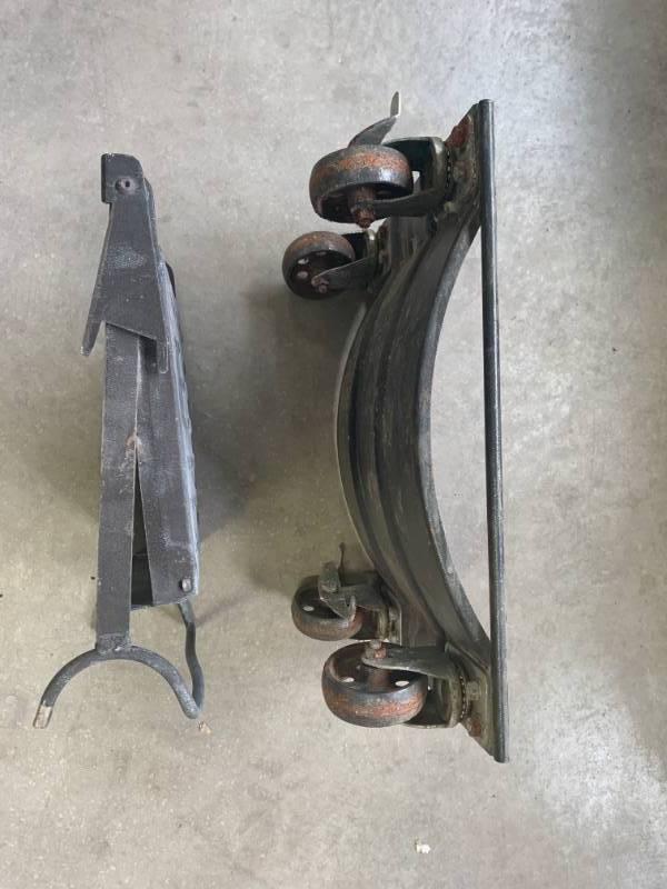 lot 90 image: Vehicle Dolly & Ramp