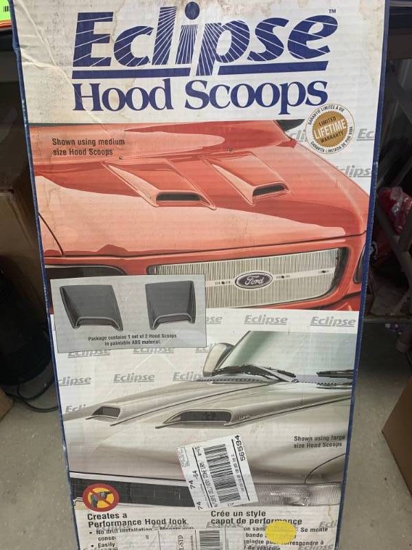 lot 99 image: No Drilling Hood Scoops (pair)