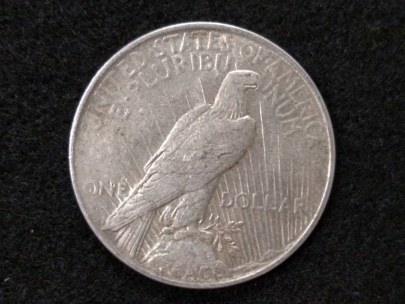 1922 Peace Silver Dollar...
