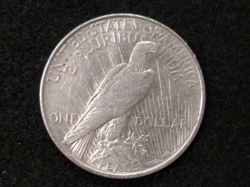 1922 Peace Silver Dollar...