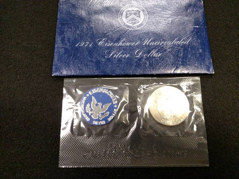 1971 S Uncirculated Eisenhower Blue...