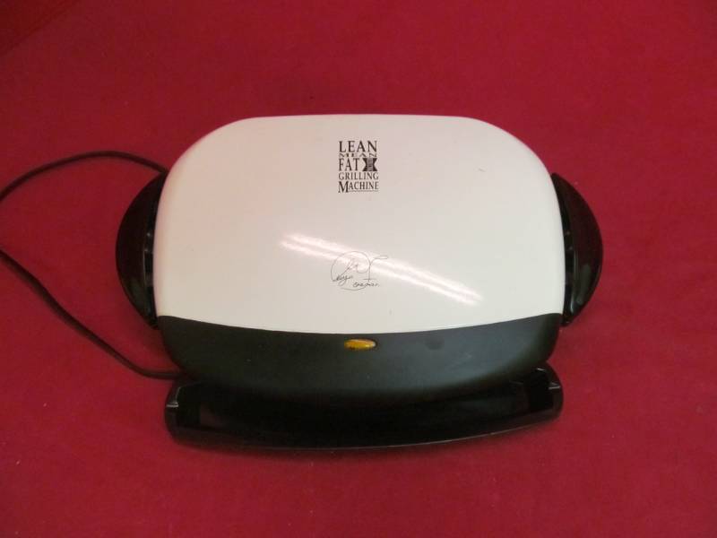 lot 23 image: Lean mean grilling machine