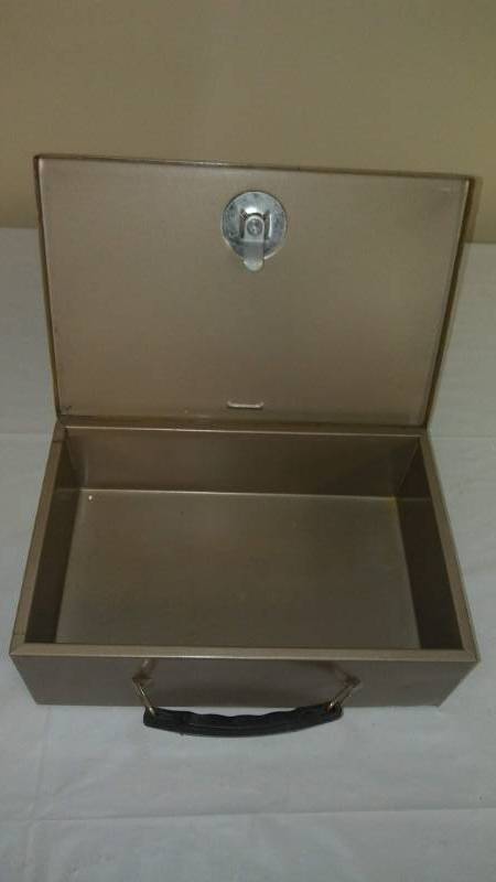 lot 16 image: Security Box (heavier so may be slightly fireproof)