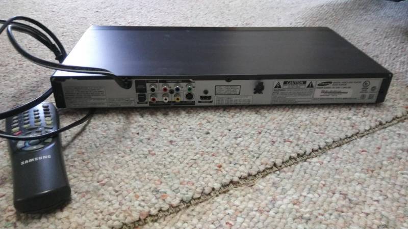 lot 51 image: Samsung DVD Player