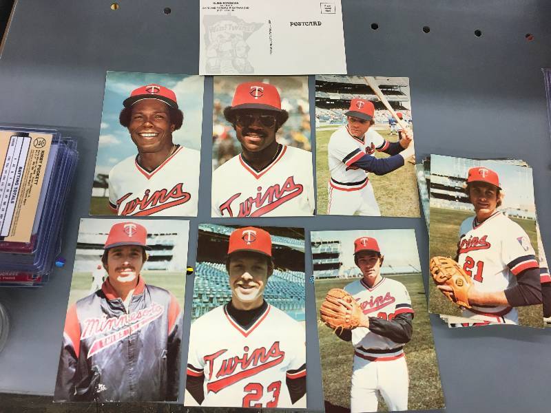 lot 222 image: 1978 Minnesota Twins Player Post Cards