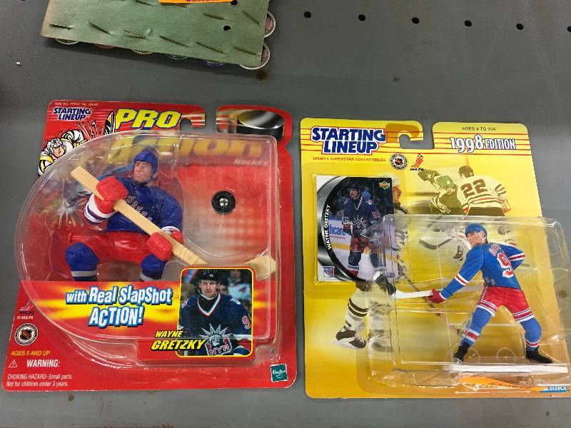 lot 250 image: Two NHL Starting Lineup Wayne Gretzky Figurines