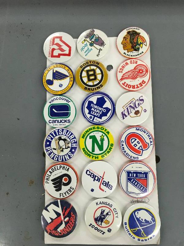 lot 251 image: Vintage NHL Button Pins