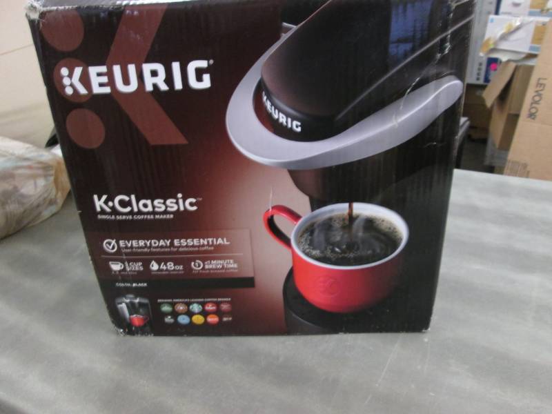 lot 41 image: Keurig Classic K50 Single Serve Cof...