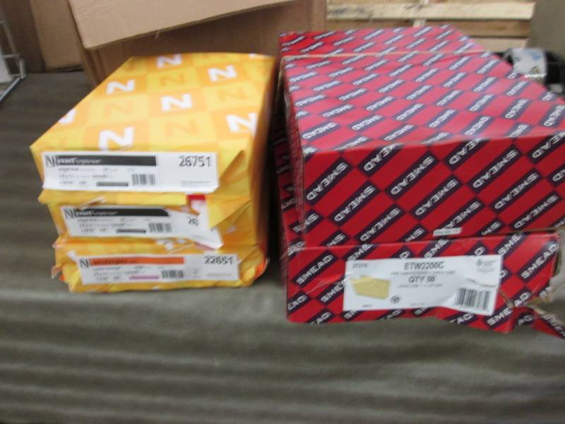 lot 129 image: Lot of 2 Smead End Tab Folders Reta...