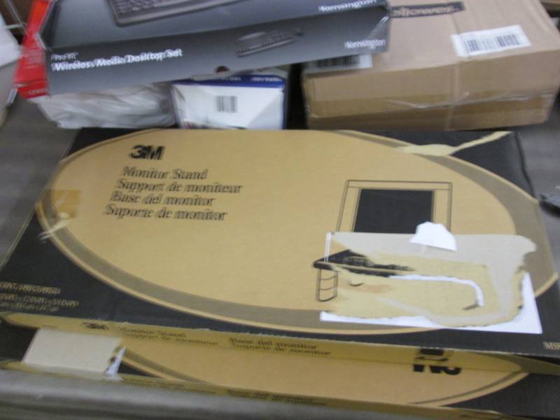 lot 146 image: Lot of 2- 3M Adjustable Monitor Sta...