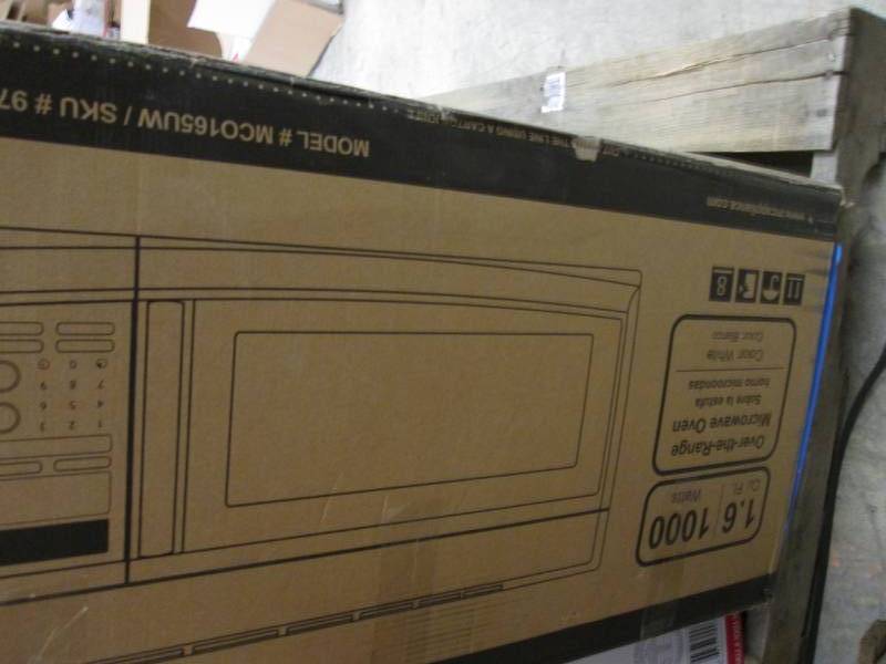 lot 164 image: Magic Chef 1.6 cu. ft. Over the Ran...