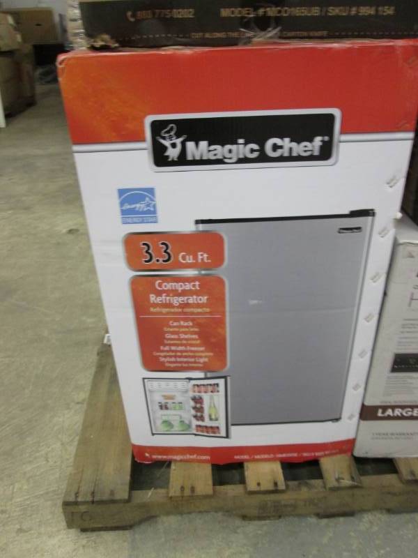 magic chef mini fridge 3.3