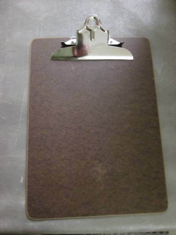 lot 183 image: Box of  24 Skilcraft Clipboards Ret...
