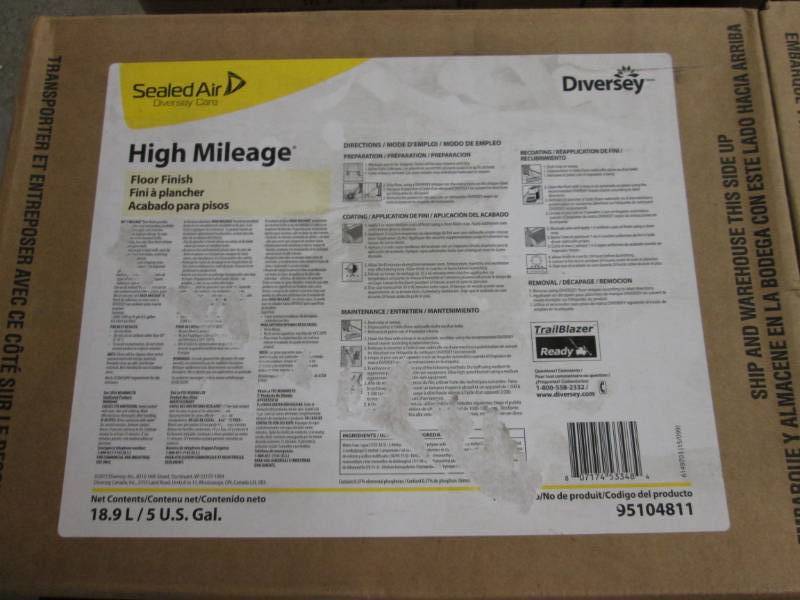 lot 189 image: Diversey High Mileage UHS Floor Fin...
