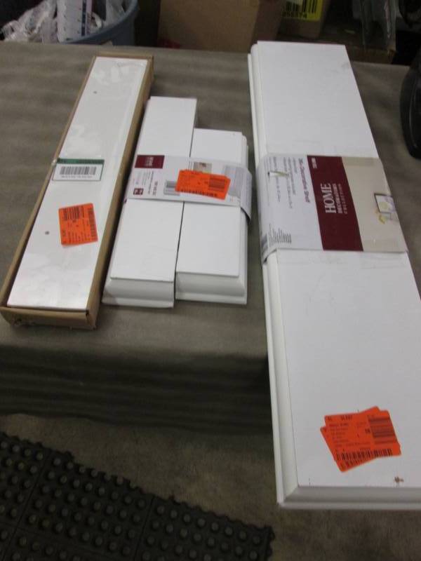 lot 207 image: Home Decorators Collection Assorted...
