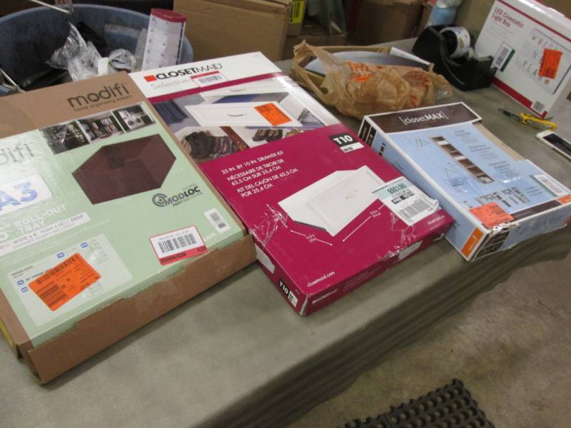 lot 213 image: Corner Shelf, Drawer, Tray, Closet ...
