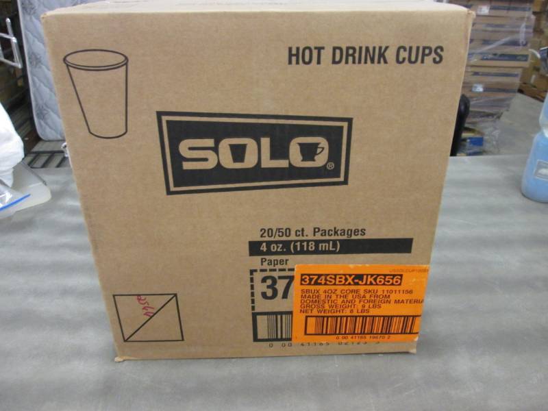 lot 264 image: Case of SOLO 4 oz Hot Drink Cups 10...