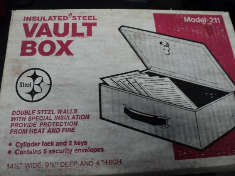 lot 33 image: Insulated Steel Vault Box...