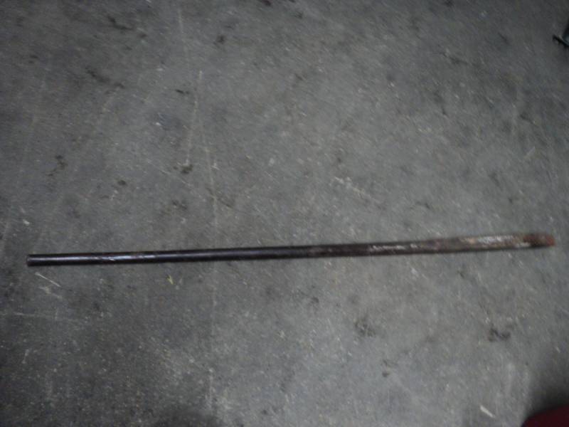 lot 37 image: Pry Bar 54 Long...